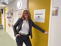 Carolien Boschma van GGD IJsselland bij de SOA-Sense poli in Hardenberg